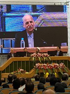 سخنرانی دسخنرانی در اتاق بازرگانی خراسان رضوی، استانداری خراسان شمالی و سازمان مدیریت صنعتی گرگان - دکتر عبده تبریزیر اتاق بازرگانی خراسان رضوی در مشهد، استانداری خراسان شمالی در بجنورد و نیز سازمان مدیریت صنعتی در گرگان